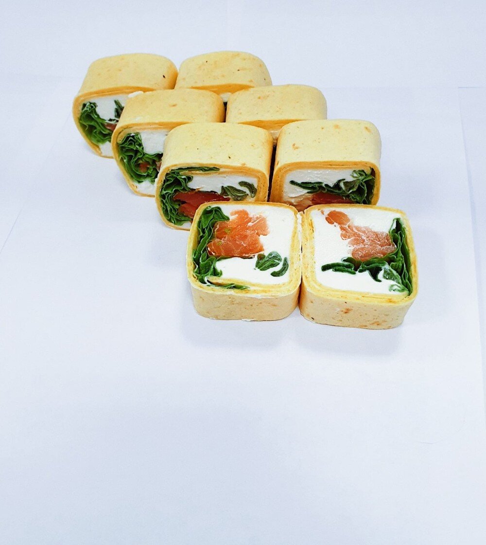 Тортилья с копченным лососем