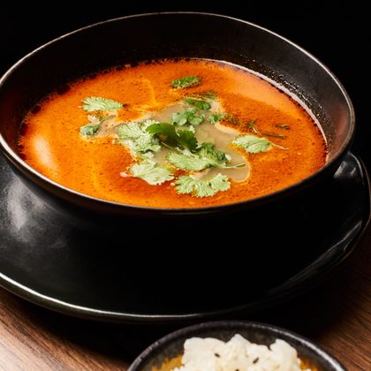 Том ям с курицей