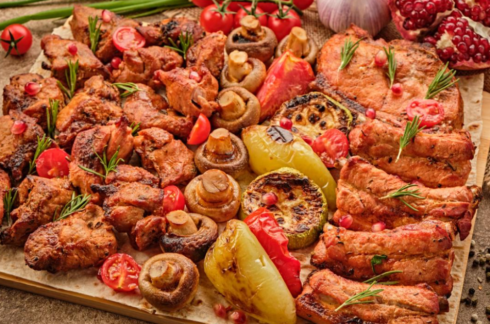 Ассорти шашлыков из свинины