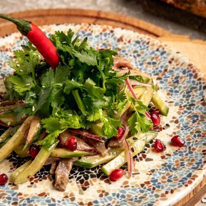 ЛАЗЗАТ С ТЕЛЯТИНОЙ