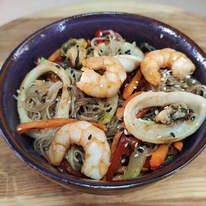 Фунчоза с морепродуктами