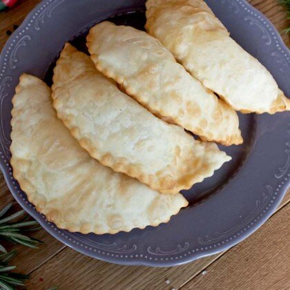 Чебуреки маленькие с говядиной