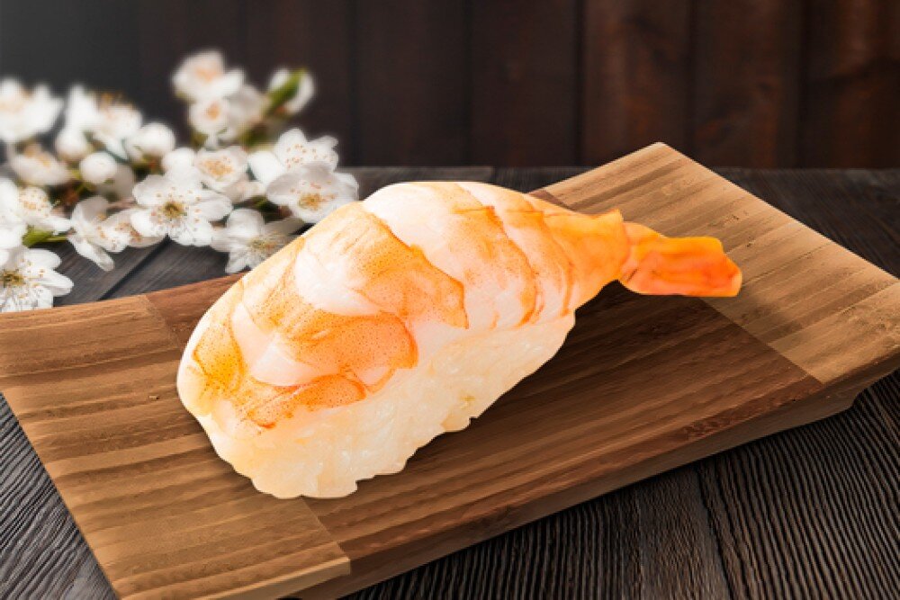 Суши с креветкой