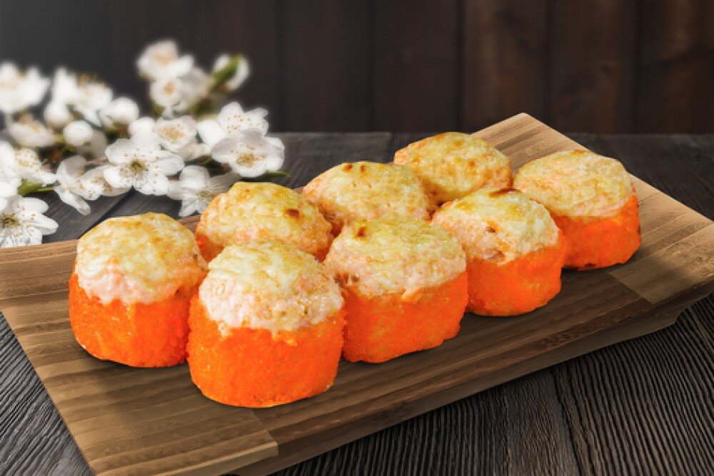 Запеченный ролл с лососем