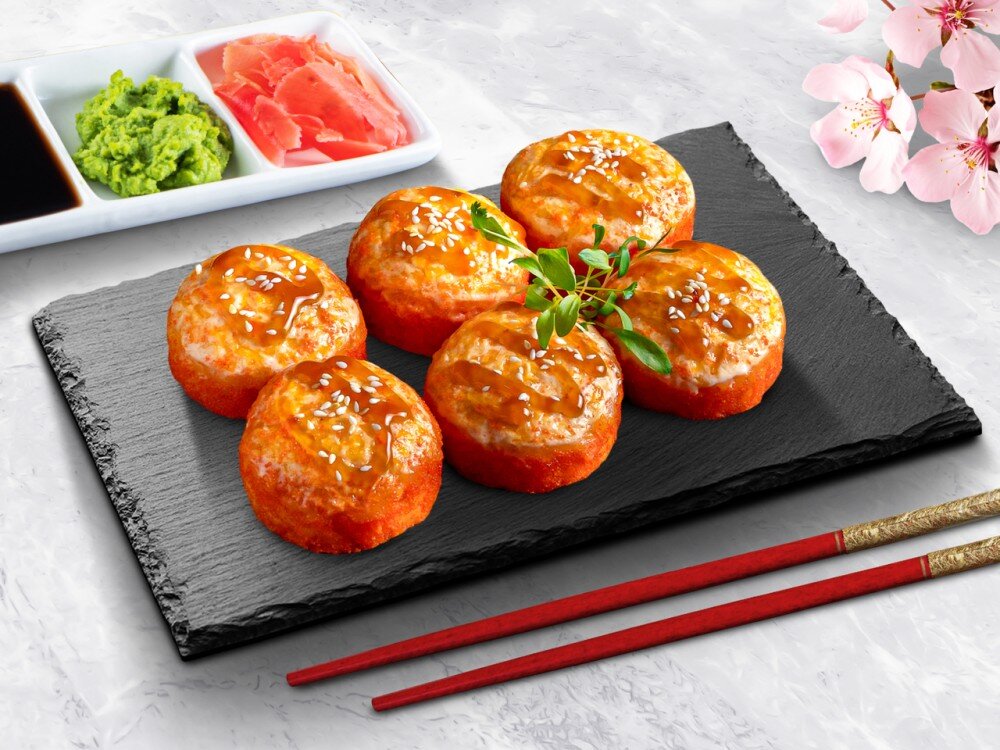 Запеченный ролл «Калифорния масаго»