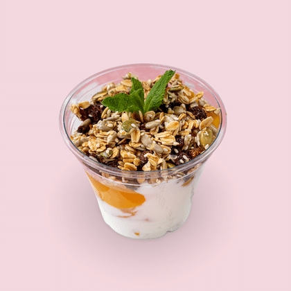 Йогурт домашний с персиком и гранолой