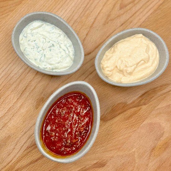 Белый чесночный