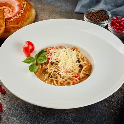 Паста спагетти с телятиной