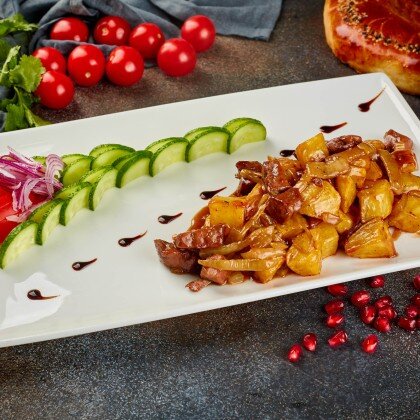 Говяжья печень с картофелем