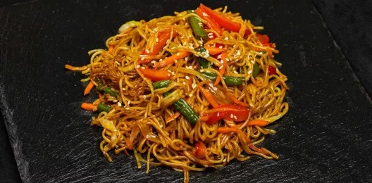 Лапша Рамён + овощи