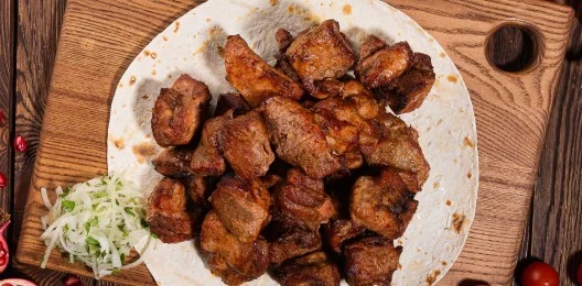 1 кг свиной шейки