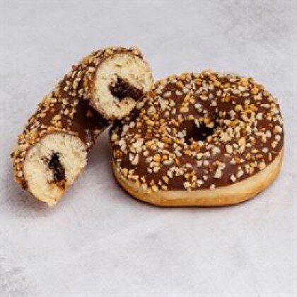 Пончик с ореховой начинкой и арахисом