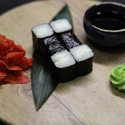 Маки с сыром