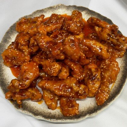 17. Свинина соломкой в кисло-сладком соусе