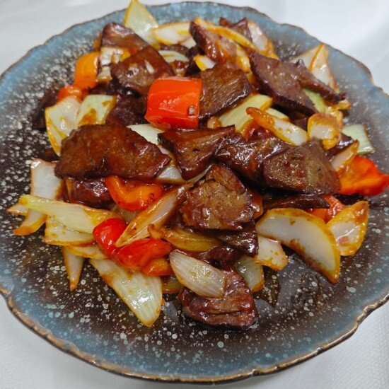 48. Говядина с луком