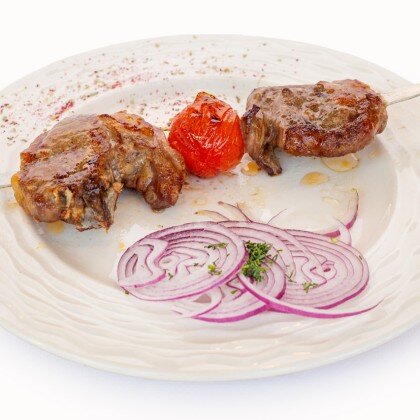 Баранина тонкий край с помидорами