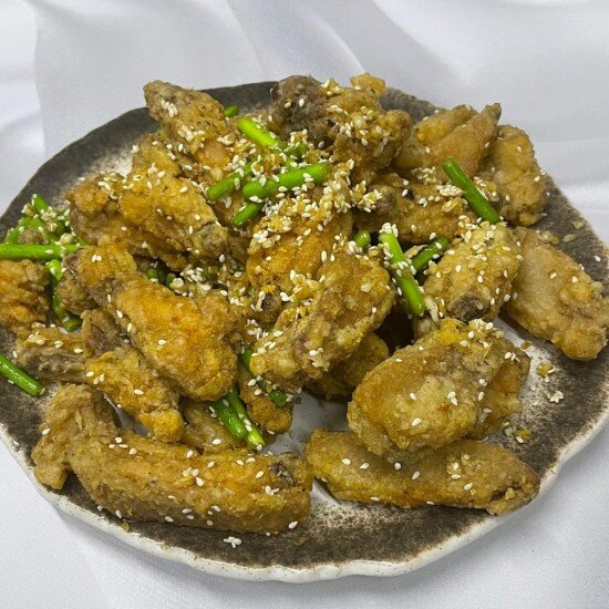 56. Крылышки с чесноком