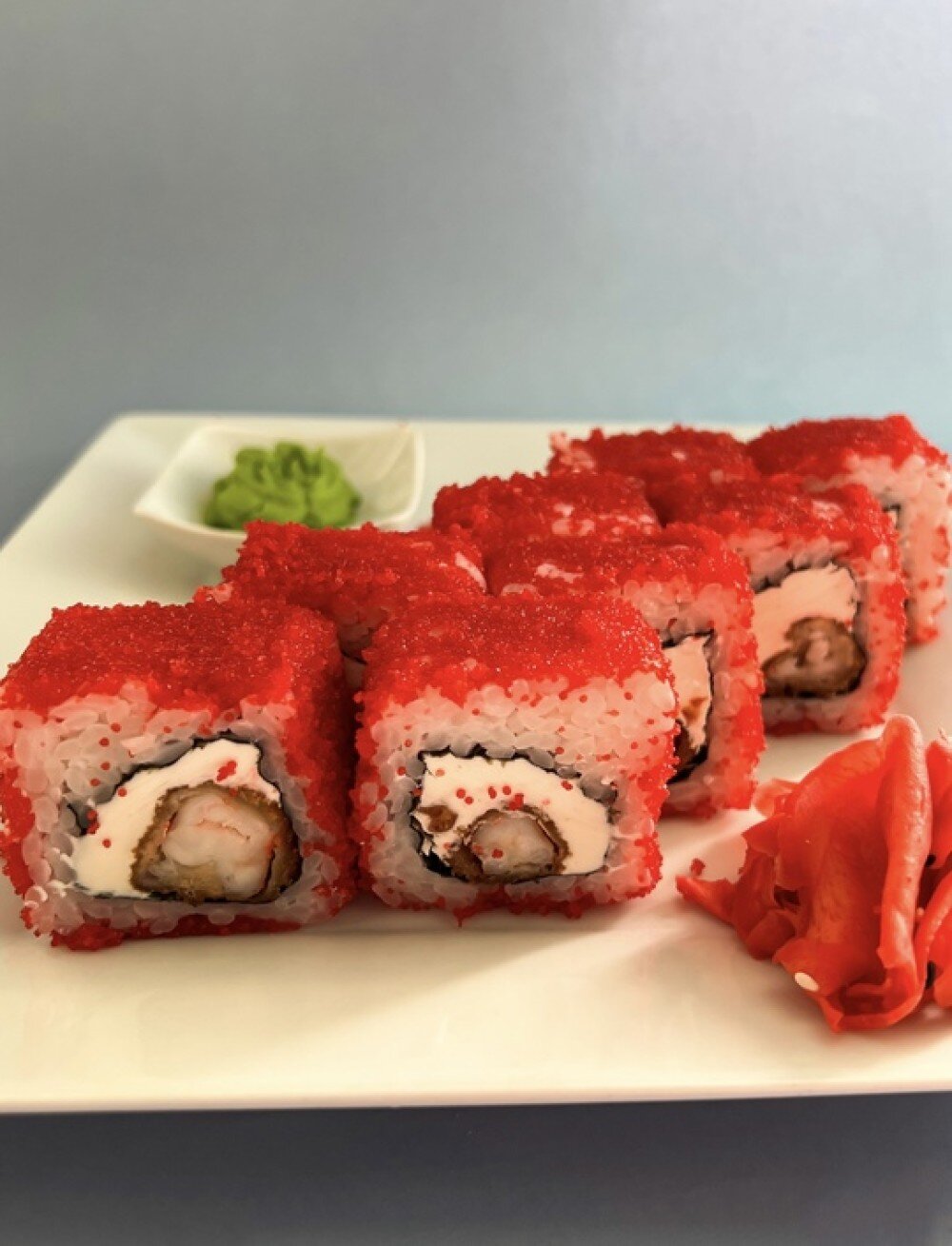 Калифорния с жареной креветкой