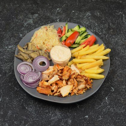 Шаверма грибная на тарелке