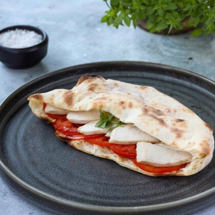 Панини с курой и моцареллой