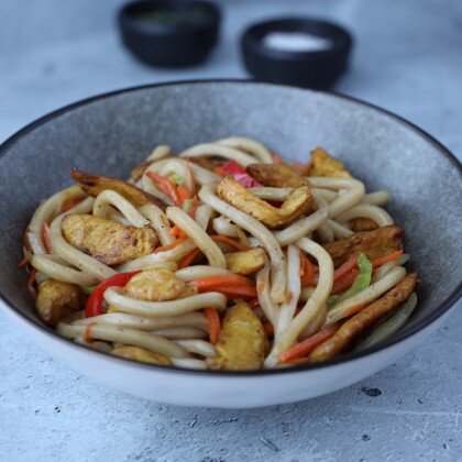 Удон с курицей