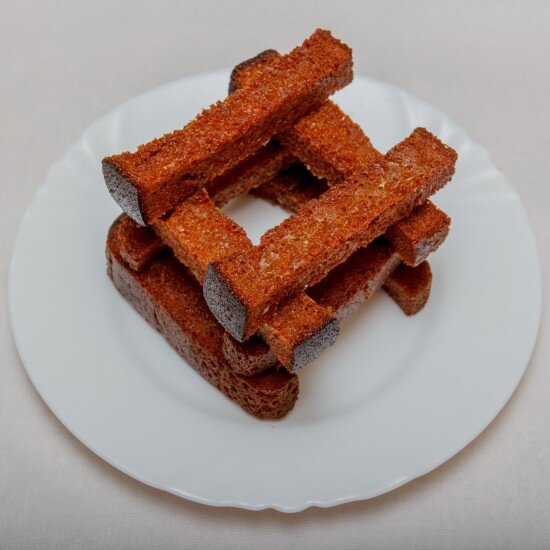 Гренки пшеничные с чесноком