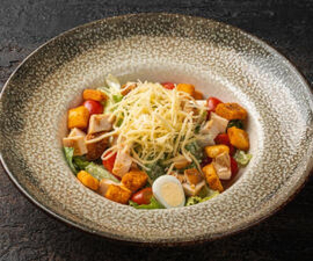 П.С. Салат Цезарь С Курицей  400гр