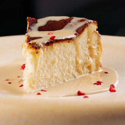 Чизкейк с карамельным соусом