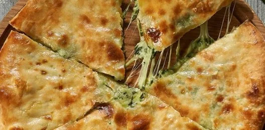 Хачапури со шпинатом
