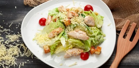 Салат "Цезарь" с курицей