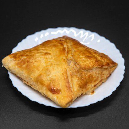 Хачапури из слоёного теста