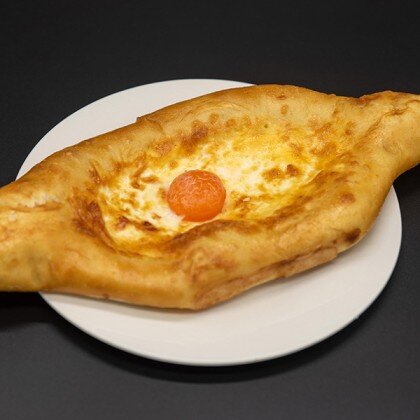 Хачапури по-аджарски