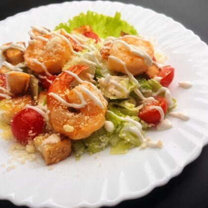 Салат "Цезарь" с креветками