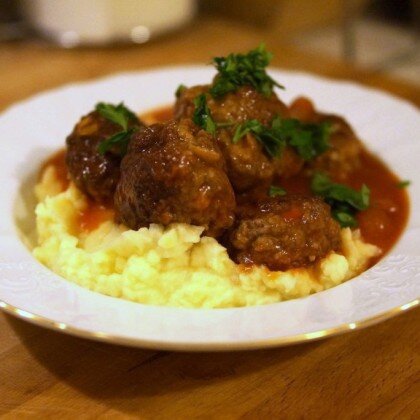 Гуляш с пюре