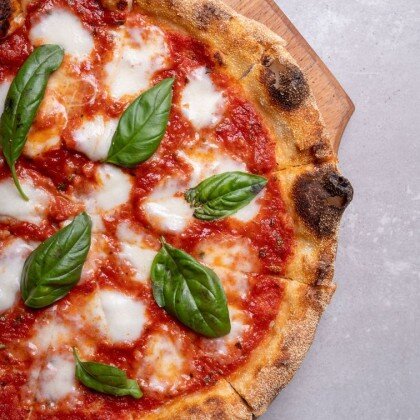 Пицца «Маргарита» с моцареллой