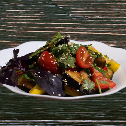 Салат "Баклажан с помидорами"