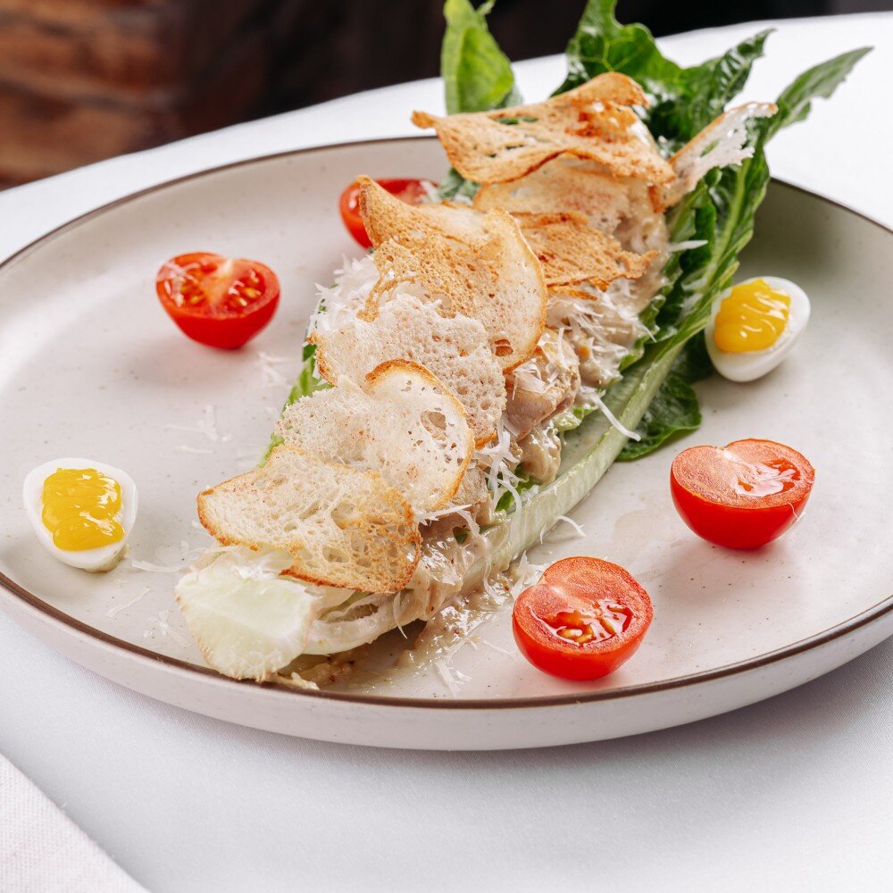 Аля Цезарь с куриной грудкой