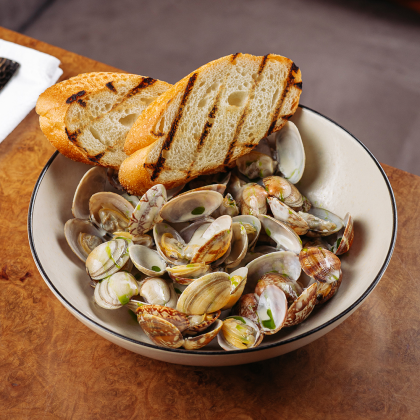 Мидии в соусе блю чиз