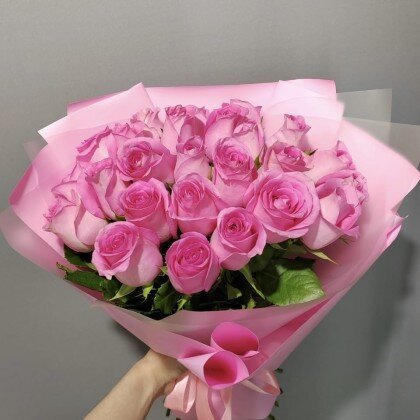 Букет из 25 Розовых Роз