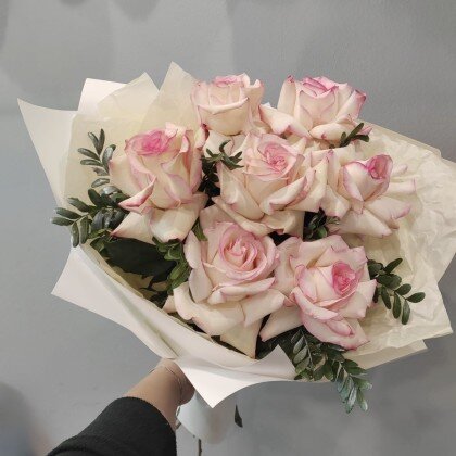 Букет из 7 Французских Роз 50 см