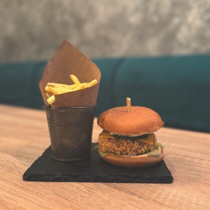 Цезарь-бургер