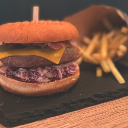 Бургер с коул-слоу