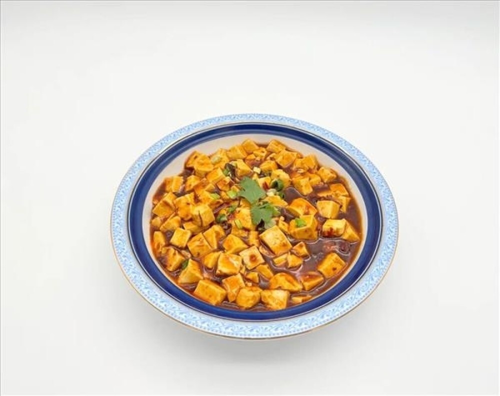 A16 Мапо тофу по-сычуаньски в остром соусе 麻婆豆腐