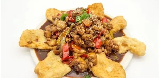 D15 Острый жареный цыпленок по-шаньдунски 临沂炒鸡