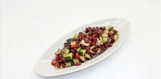 А10 Арахис с овощами 老醋花生米