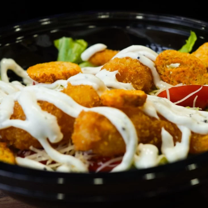 Салат цезарь с креветками