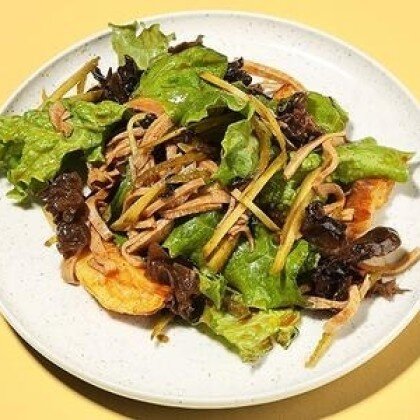 Салат с телячьим языком и муэр