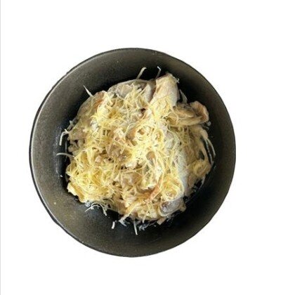 Паста с курицей и грибами