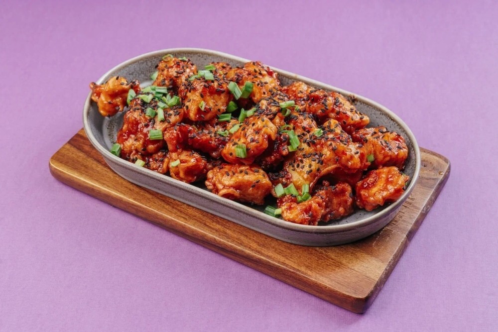 Хангуг Чикен в кисло-сладком соусе