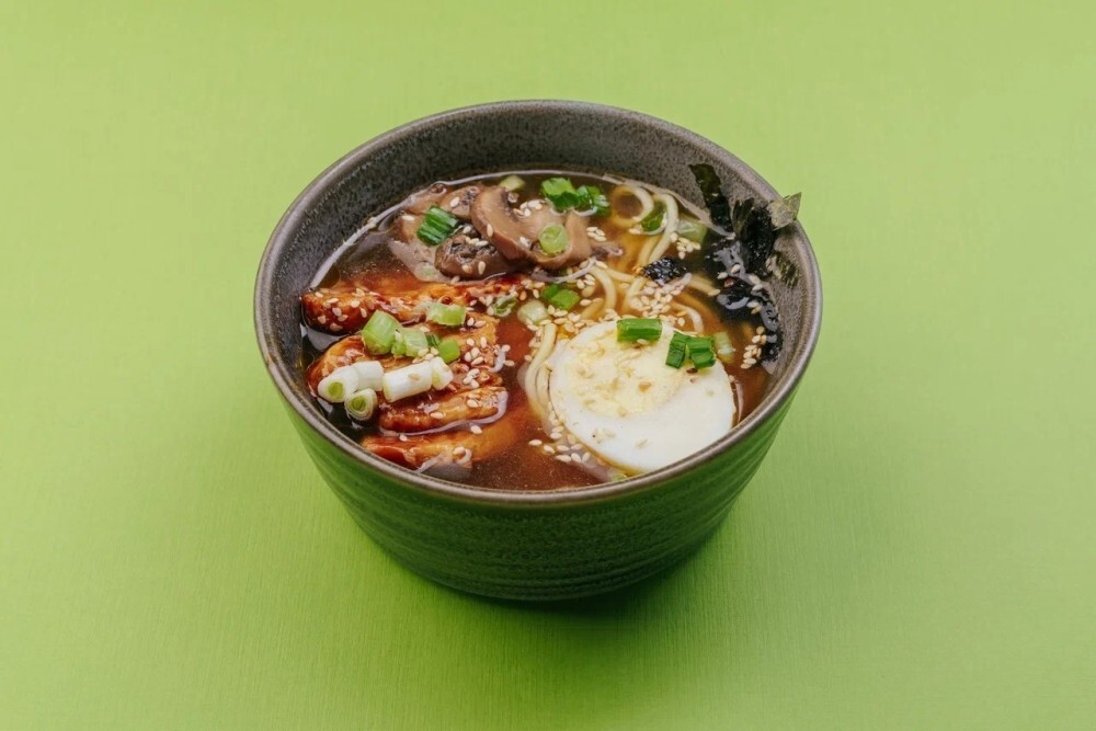 Рамен Омук с грибами шиитаке